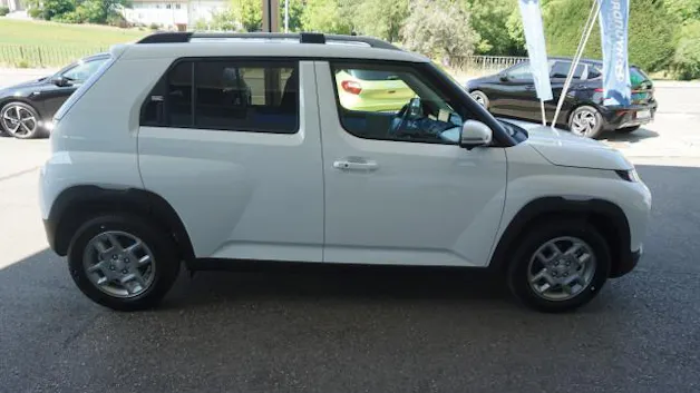 HYUNDAI Inster 49kWh Amplia