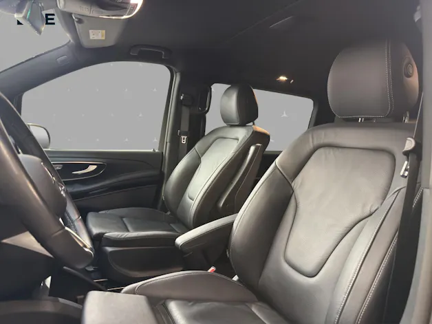 MERCEDES-BENZ V 250 d 4M - Lang / 4x4 / DISTRONIC / 360 Grad Kamera / AHK / 7 Sitze