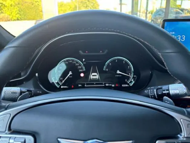Genesis GV70 2.2 CRDI Luxury AT8