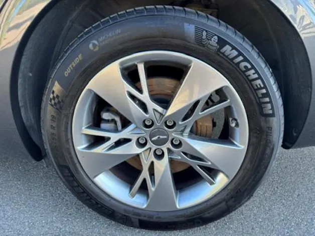 Genesis GV70 2.2 CRDI Luxury AT8