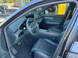 Genesis GV70 2.2 CRDI Luxury AT8