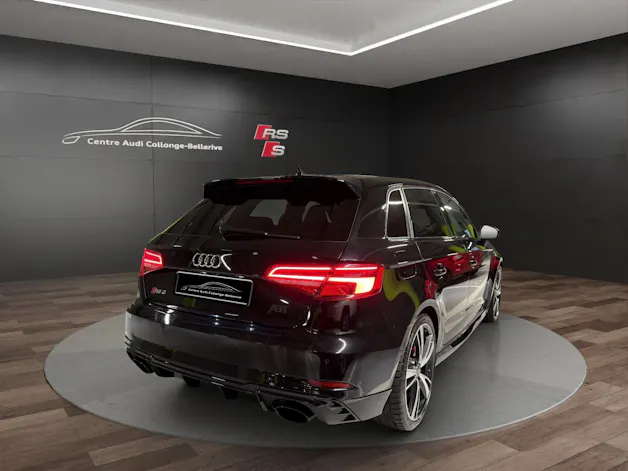 AUDI RS3 Sportback 2.5 TSI quattro S-tronic