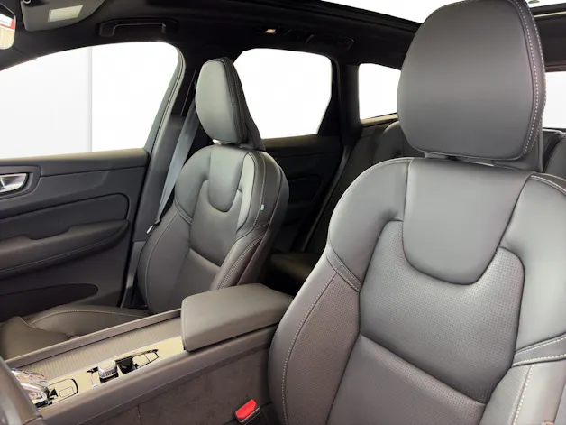 VOLVO XC60 2.0 T8 TE Black Edition eAWD