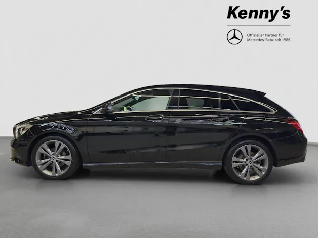 MERCEDES-BENZ CLA 220 Urban 4MATIC Shooting Brake