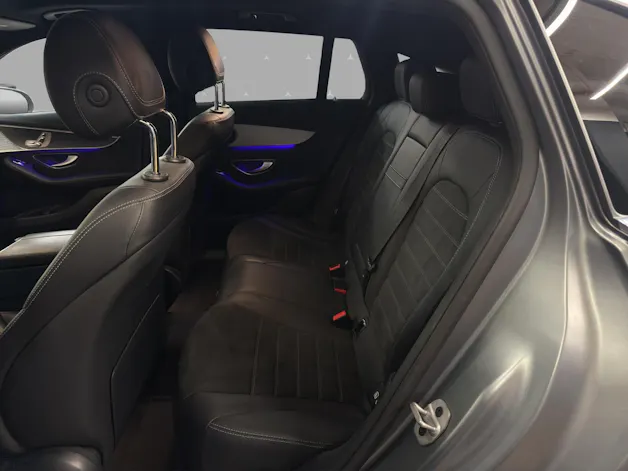 MERCEDES-BENZ EQC 400 4M - EQ Star / DISTRONIC / 360 Grad Kamera / Head-Up Display