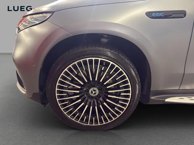 MERCEDES-BENZ EQC 400 4M - EQ Star / DISTRONIC / 360 Grad Kamera / Head-Up Display