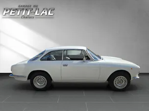 ALFA ROMEO 1600 GT