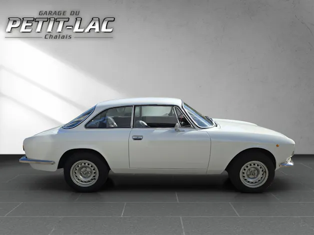 ALFA ROMEO 1600 GT