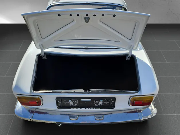 ALFA ROMEO 1600 GT