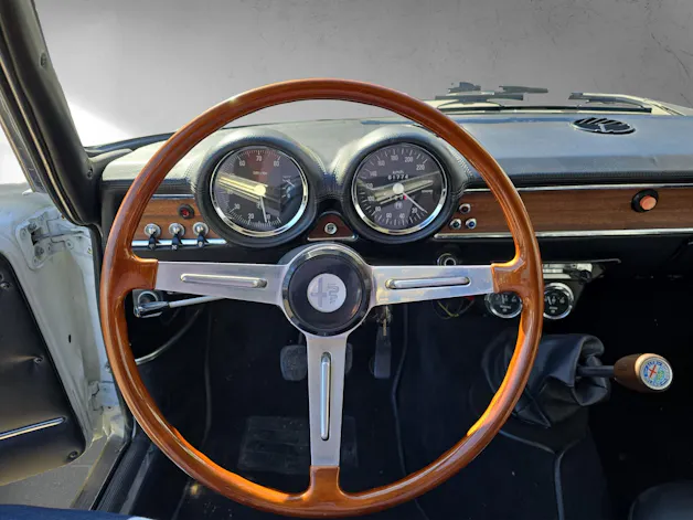 ALFA ROMEO 1600 GT