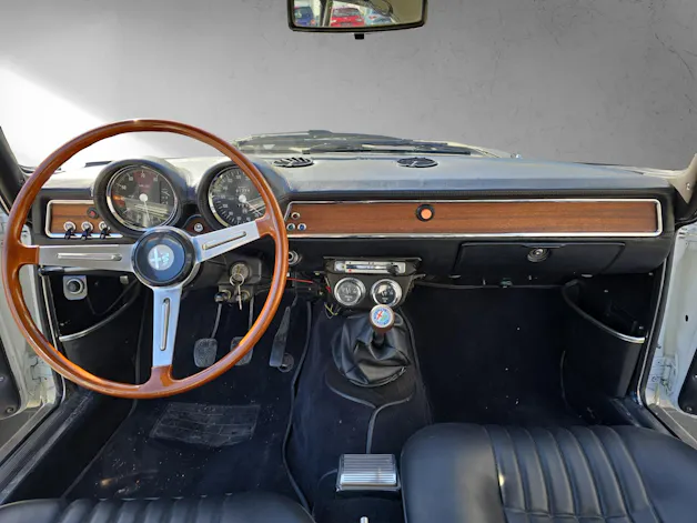 ALFA ROMEO 1600 GT
