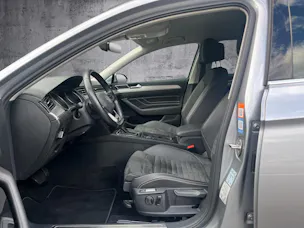 VW Passat Variant 2.0 TDI 200 Elegance DSG 4m