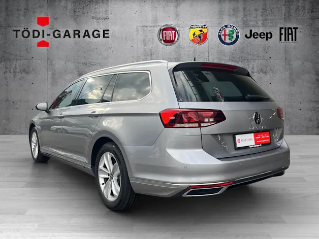 VW Passat Variant 2.0 TDI 200 Elegance DSG 4m