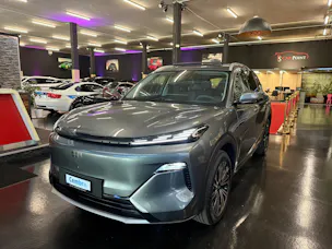 Geely Starray EM-i MAX + PHEV