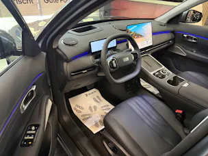 Geely Starray EM-i MAX + PHEV