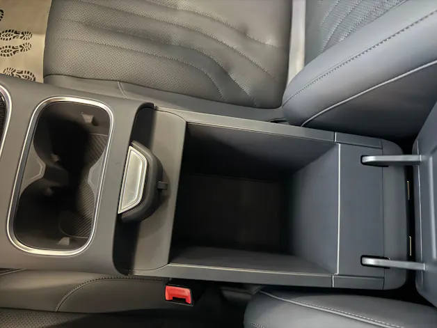 Geely Starray EM-i MAX + PHEV