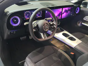 MERCEDES-BENZ CLA 350 4 Matic 85 kWh EQ