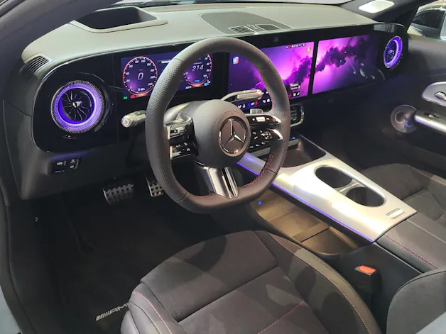 MERCEDES-BENZ CLA 350 4 Matic 85 kWh EQ