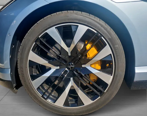 Polestar 4 Long Range Dual Motor