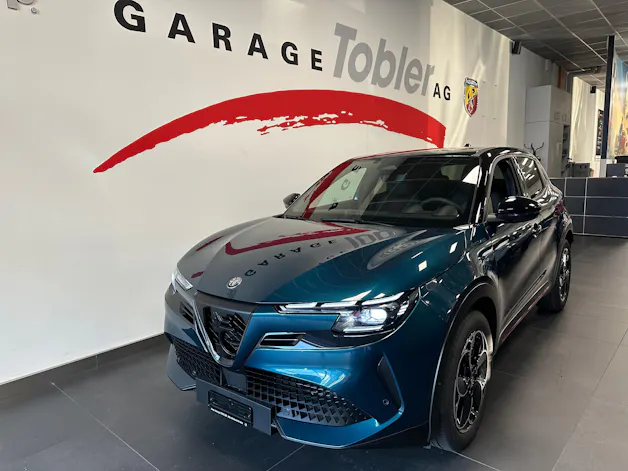 ALFA ROMEO Junior BEV 156 54kWh Speciale + Tech