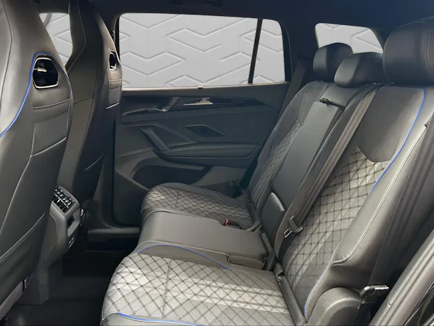 VW Tayron 2.0 TSI R-Line United DSG 4Motion