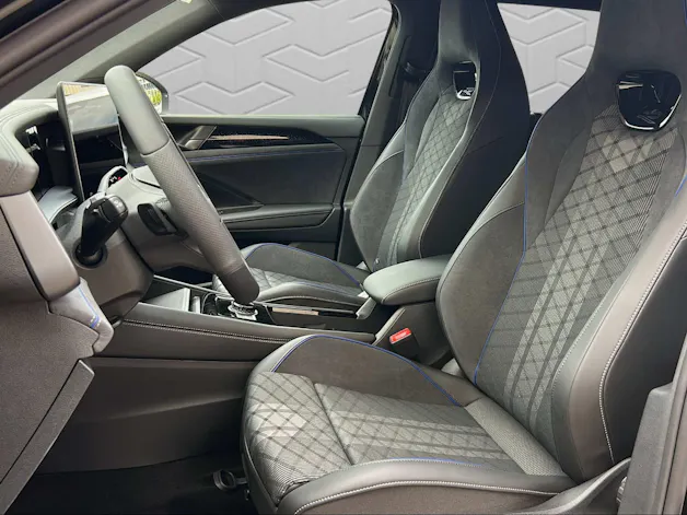 VW Tayron 2.0 TSI R-Line United DSG 4Motion