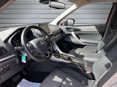 MITSUBISHI ECLIPSE CROSS 10