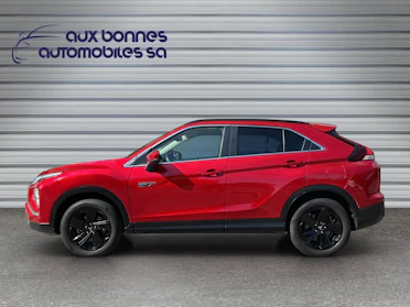 MITSUBISHI ECLIPSE CROSS 3
