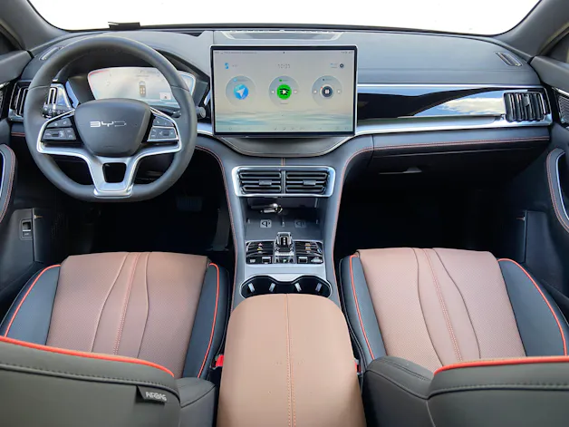 BYD Seal U DM-i Design AWD