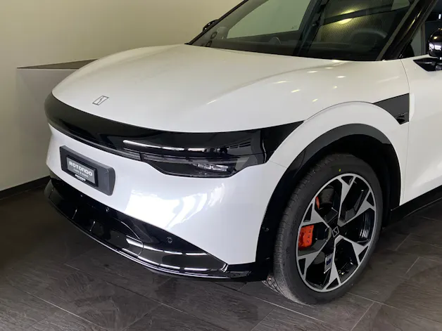 ZEEKR 7X 100kWh Privilege Advanced Comfort Cockpit AWD