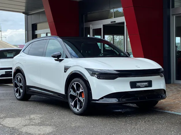 ZEEKR 7X 100kWh Privilege Advanced Comfort Cockpit AWD