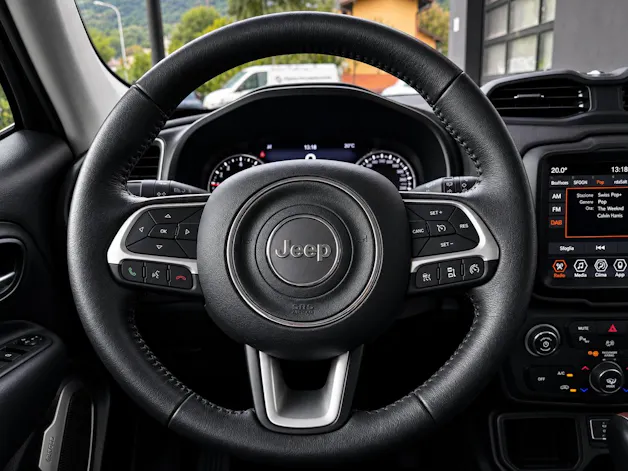 JEEP Renegade 1.5 MHEV Swiss Limited Plus