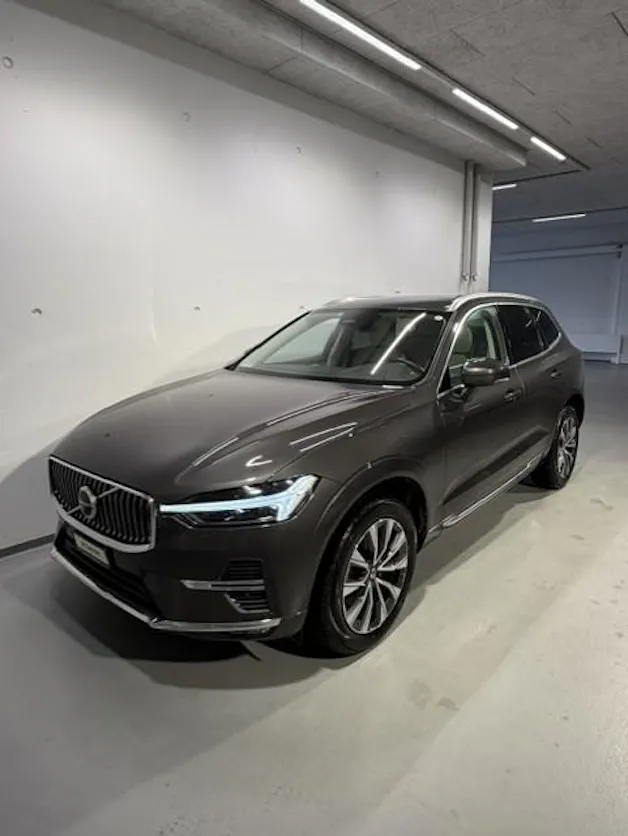 VOLVO XC60 2.0 B4 MH Plus Bright AWD