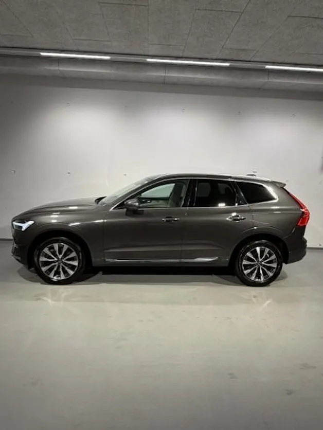 VOLVO XC60 2.0 B4 MH Plus Bright AWD