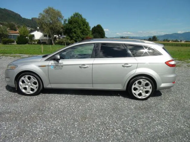 FORD Mondeo 2.0 TDCi 130 PS Titanium Kombi