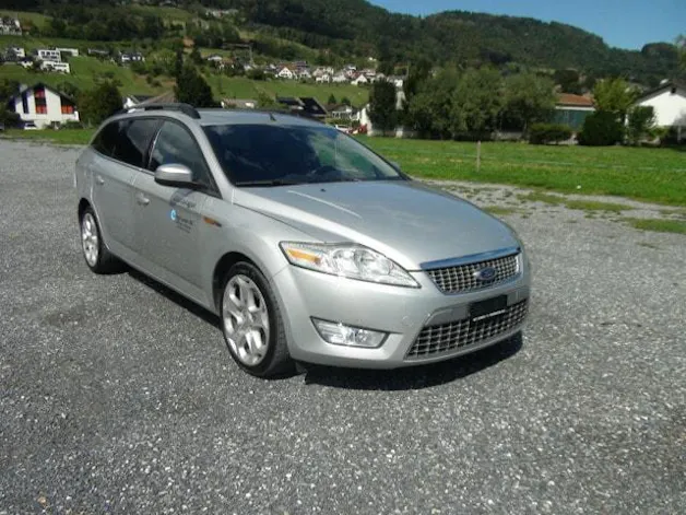 FORD Mondeo 2.0 TDCi 130 PS Titanium Kombi
