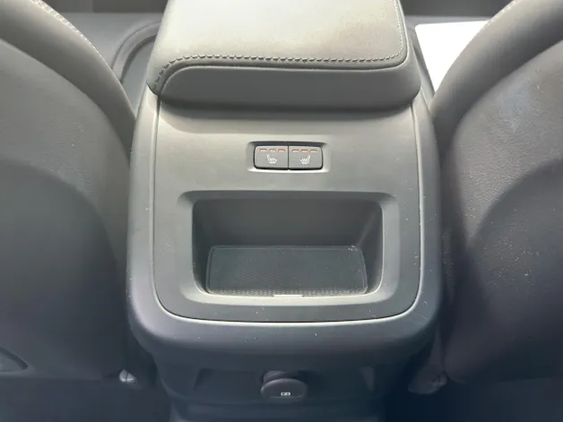 VOLVO XC60 2.0 T6 TE Plus Dark eAWD