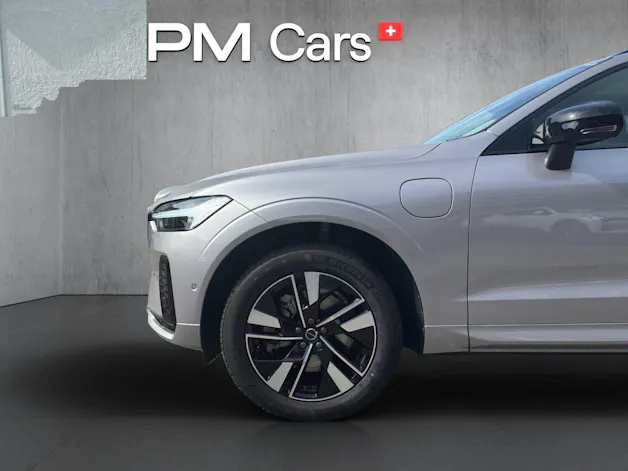 VOLVO XC60 2.0 T6 TE Plus Dark eAWD