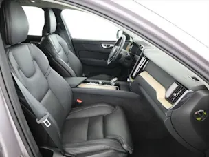 VOLVO XC60 2.0 T6 TE Plus Dark eAWD