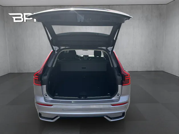 VOLVO XC60 2.0 T6 TE Plus Dark eAWD