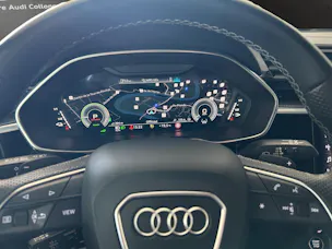 AUDI Q3 Sportback 45 TFSI e S line Attraction S-tronic