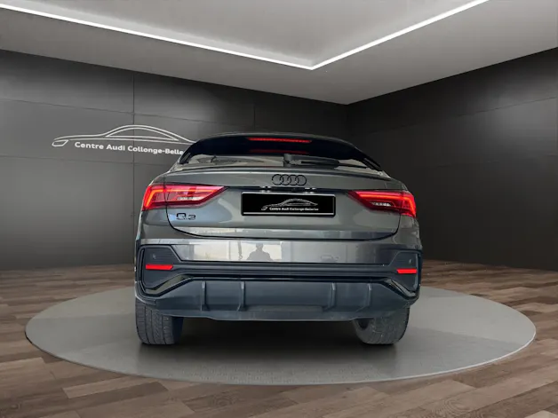AUDI Q3 Sportback 45 TFSI e S line Attraction S-tronic