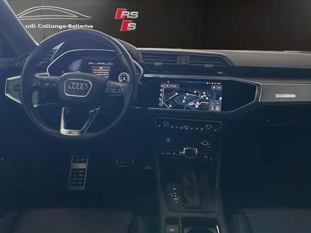 AUDI Q3 Sportback 45 TFSI e S line Attraction S-tronic