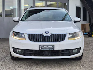 SKODA Octavia Combi 2.0 TDI Style DSG
