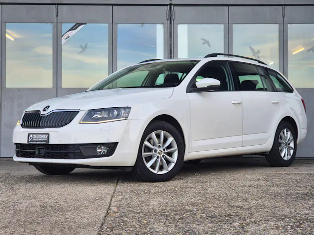 SKODA Octavia Combi 2.0 TDI Style DSG