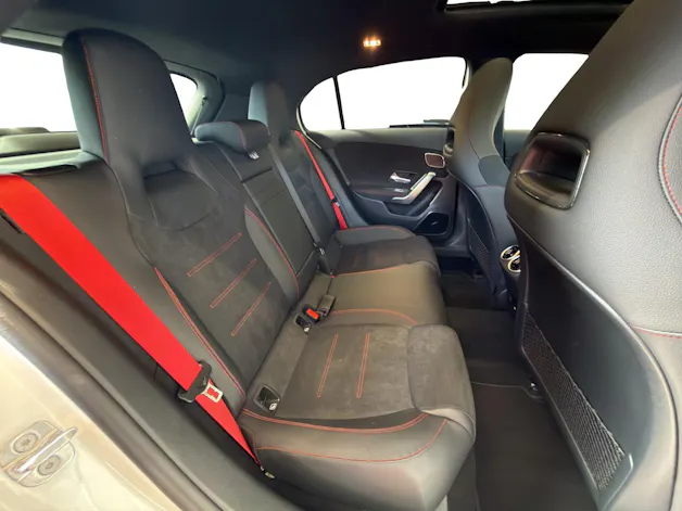 MERCEDES-BENZ A AMG 35 4Matic 8G-DCT