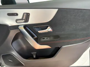 MERCEDES-BENZ A AMG 35 4Matic 8G-DCT