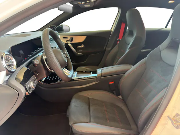 MERCEDES-BENZ A AMG 35 4Matic 8G-DCT