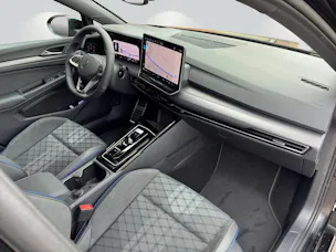 VW Golf Variant 2.0 TSI R-Line DSG 4 Motion