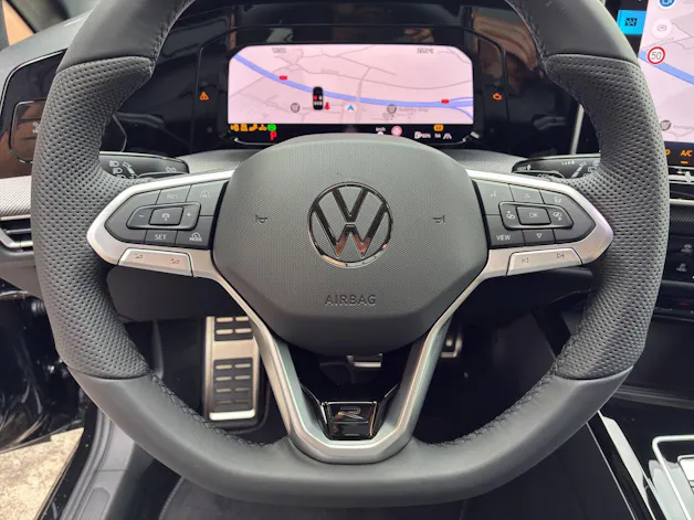 VW Golf Variant 2.0 TSI R-Line DSG 4 Motion